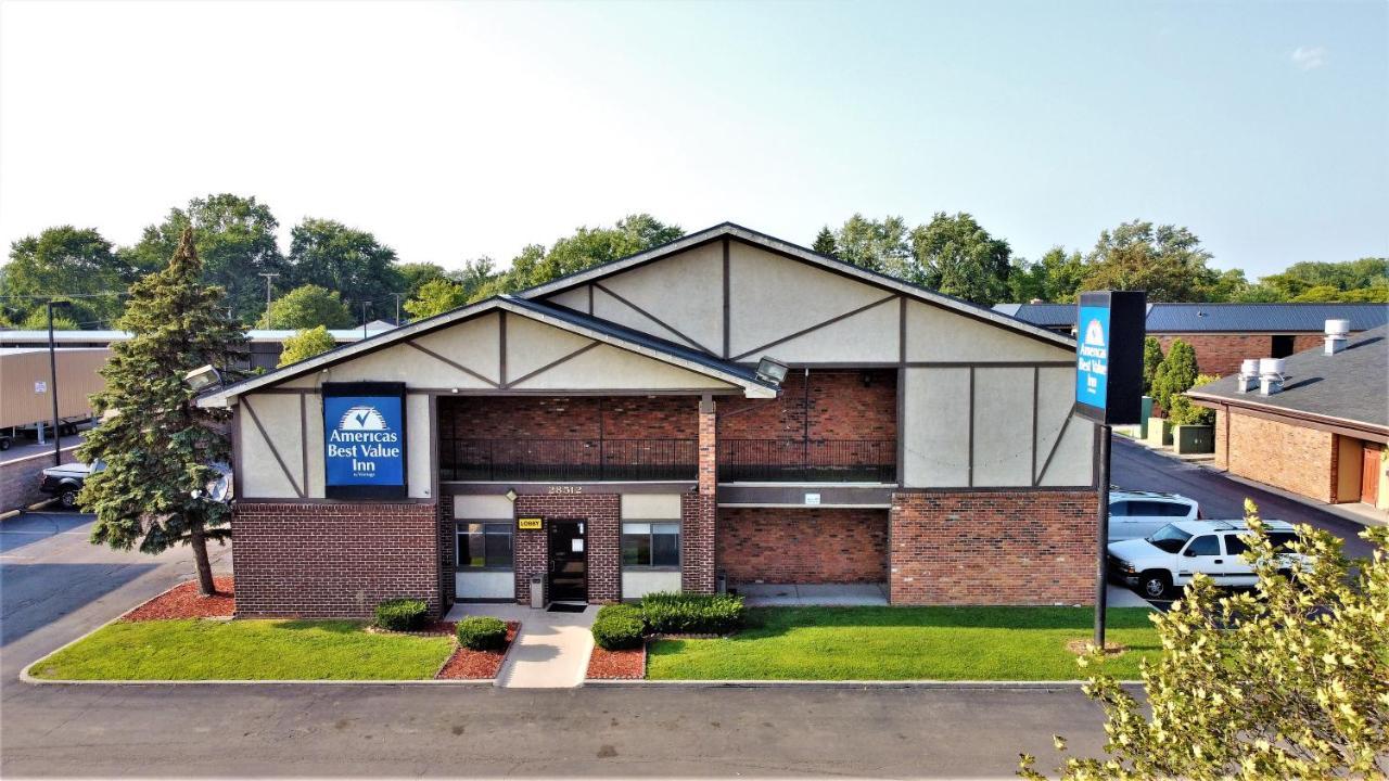 Americas Best Value Inn-Livonia/Detroit Extérieur photo
