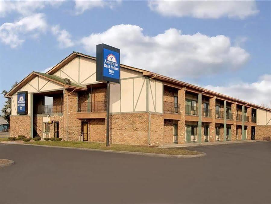 Americas Best Value Inn-Livonia/Detroit Extérieur photo